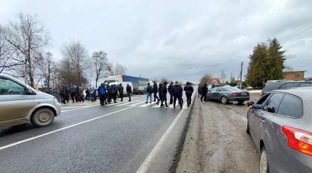 Предприниматели Прикарпатья вышли на протесты из-за усиления карантина