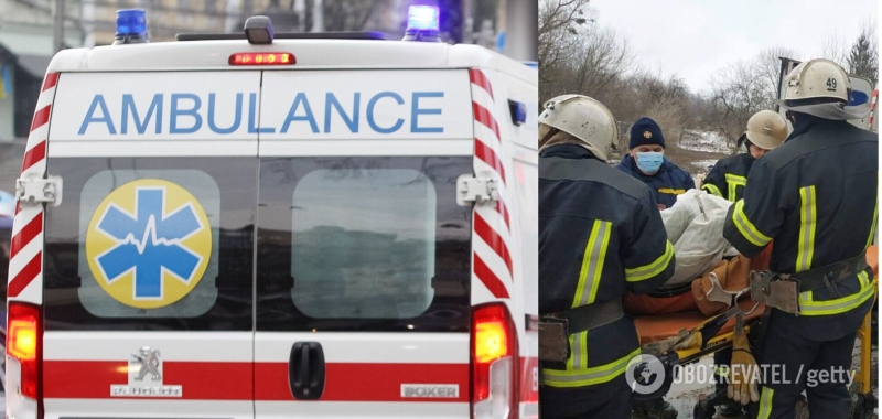 Под Харьковом спасатели 2 км несли на руках пациента к скорой. Фото и видео