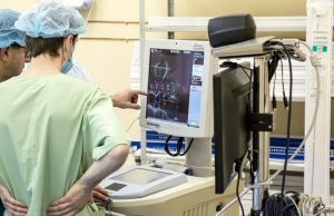 Впавшая в кому после прививки AstraZeneca медсестра в Грузии скончалась