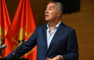 В Черногории партия президента Джукановича объявила бойкот парламенту