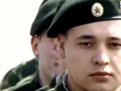 Что за невнятный текст звучит в начале песни «Руки Вверх!» «Крошка моя»?