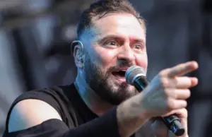 Суд оштрафовал певца Ираклия Пирцхалаву за нанесение побоев