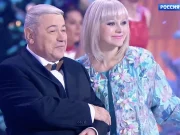 «О Боже, какой мужчина». Натали напророчила Петросяну маленьких детей