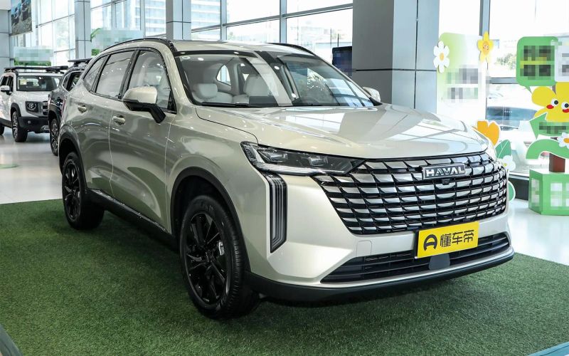 
            Haval начал продажи обновленного H6. Названы цены
        